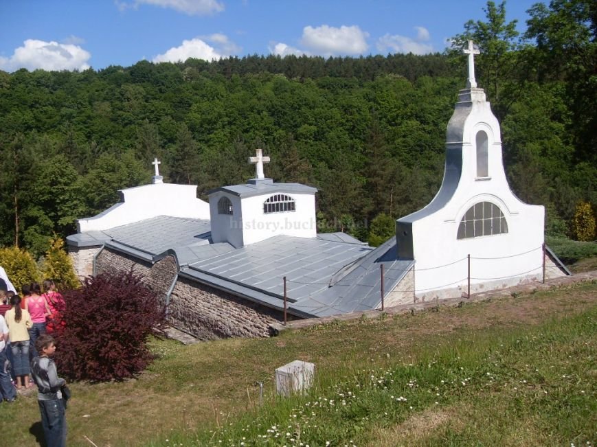 grobnytsya_Yazlovets_26.05.2009_foto-Maria-Korolenko_1