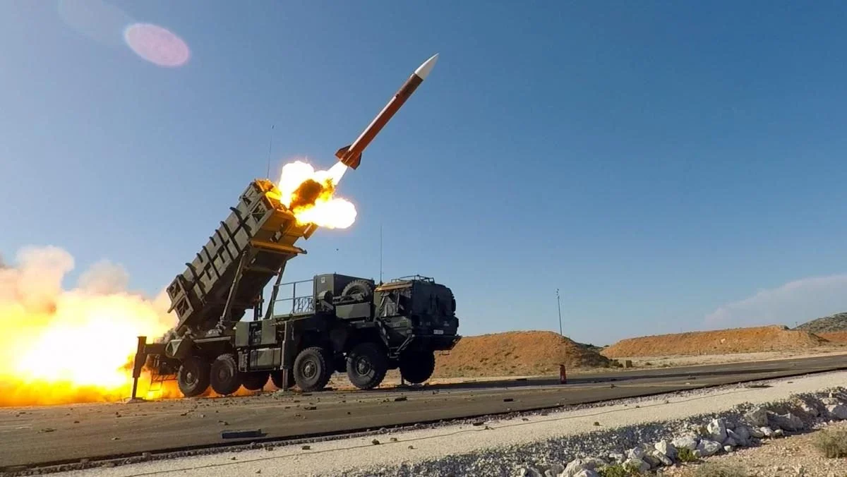Російська авіація не зможе перетнути кордон: чим унікальна сисема Patriot, яку США надасть українським ППО