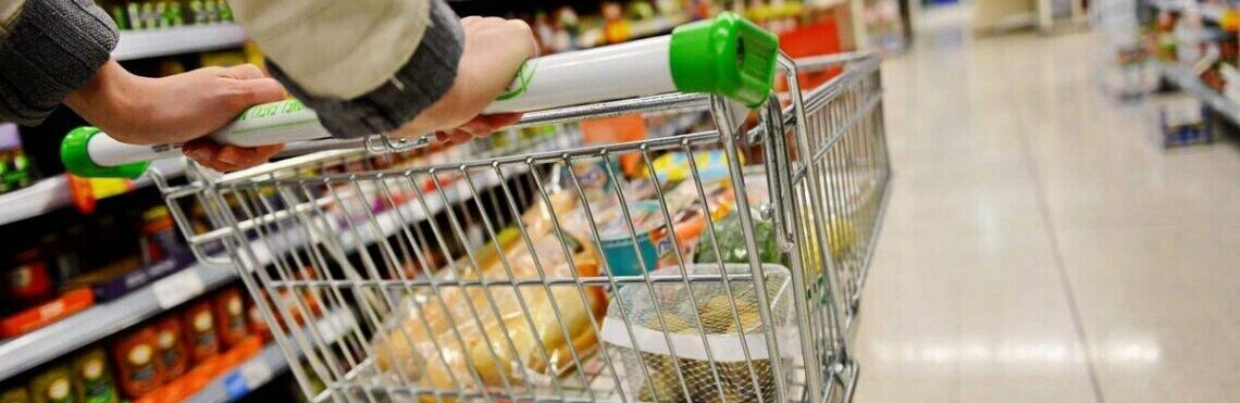 Ліки та продукти під час війни: які запаси слід зробити