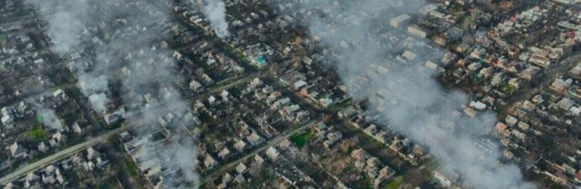 Оборонці зайняли панівні висоти і тримають Бахмут під вогневим контролем − Міноборони