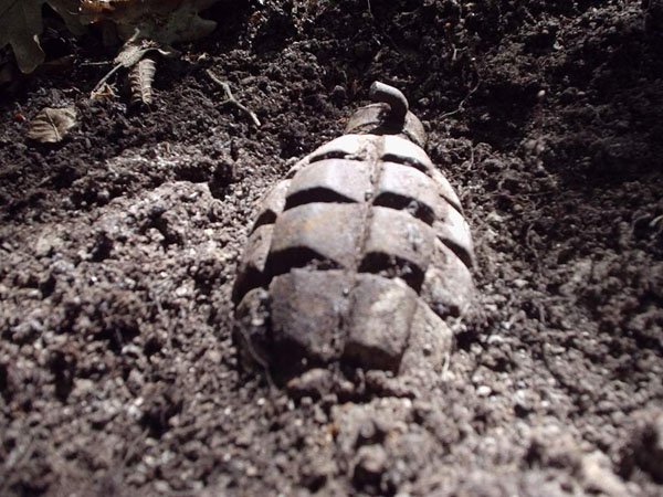 На Тернопільщині на міському пляжі знайшли гранату