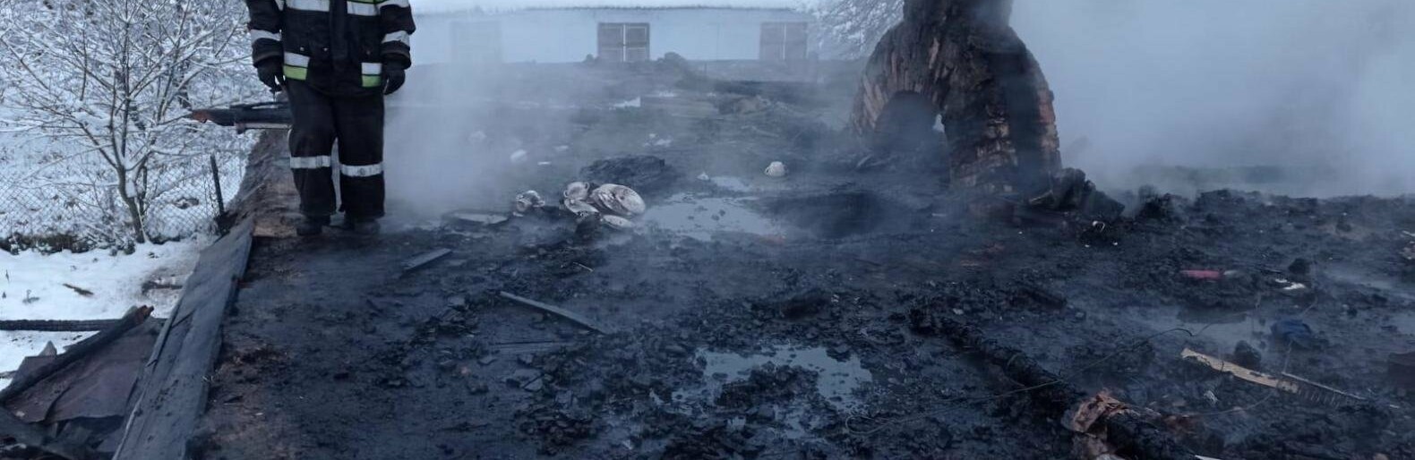 На Тернопільщині згорів житловий будинок та автомобіль