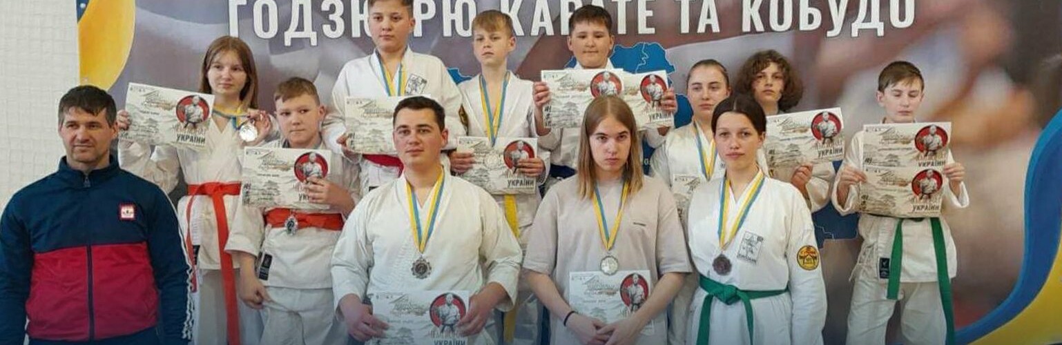 Тернопільські спортсмени здобули 22 медалі на Чемпіонаті України з карате