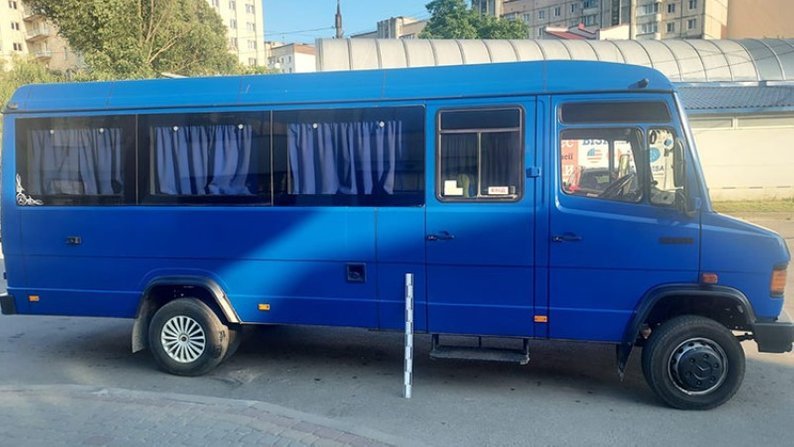 У Тернополі на автовокзалі водій рейсової маршрутки смертельно травмував перехожу