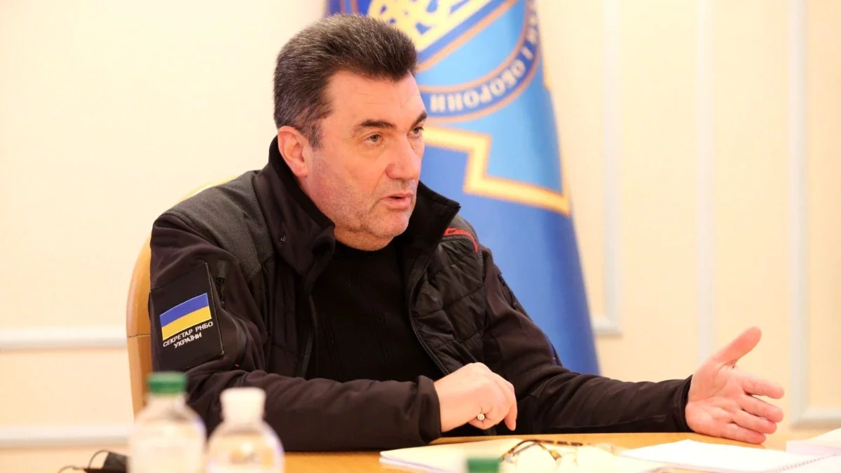 Секретар РНБО Олексій Данілов заявив, що Україна має свою зброю для ударів по цілях на території Росії