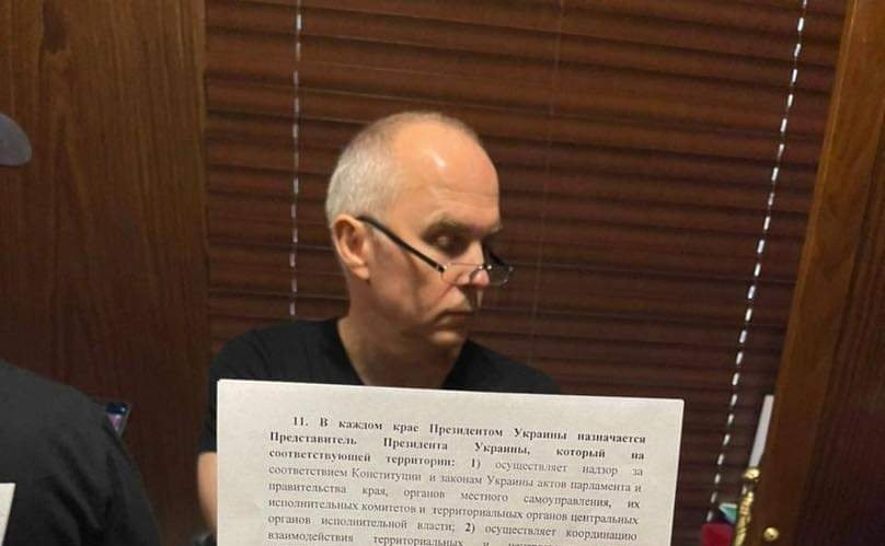 Не перестає дивувати: у Шуфрича під час обшуку знайшли документ зі схемою автономій для Донецької та Луганської областей