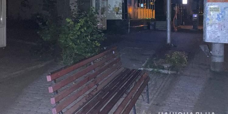 У центрі Тернополя побили чоловіка