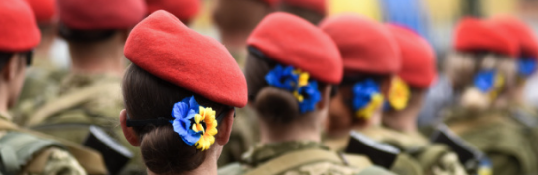 Військовий облік жінок: чи можуть вручити жінці повістку на вулиці