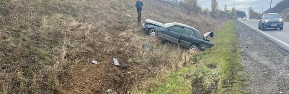 На Тернопільщині трапилась ДТП за участю легкового автомобіля та вантажівки