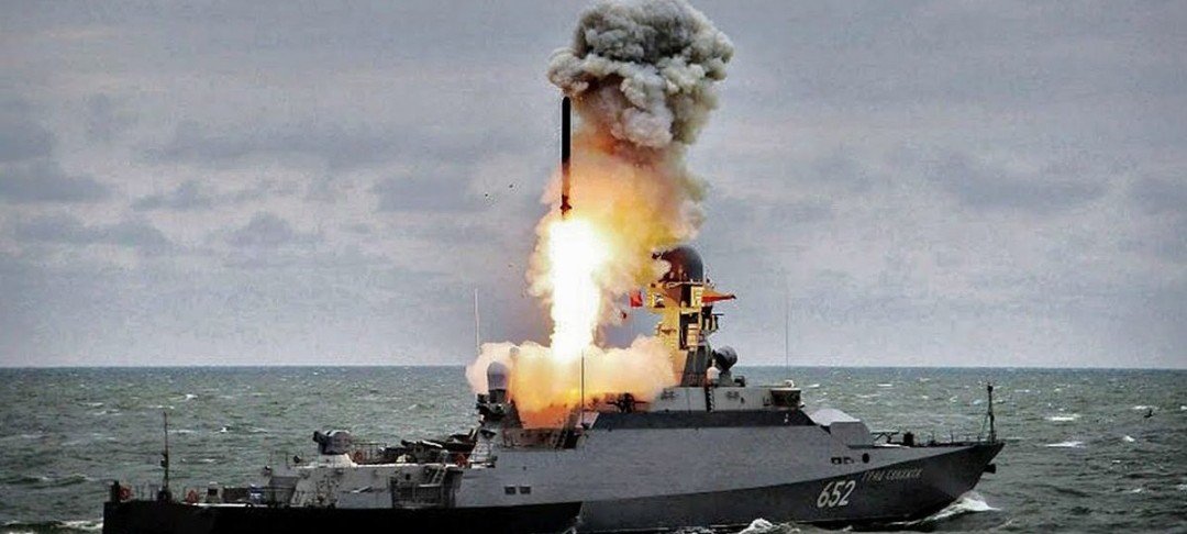 Росіяни вивели у Чорне море 11 бойових кораблів 