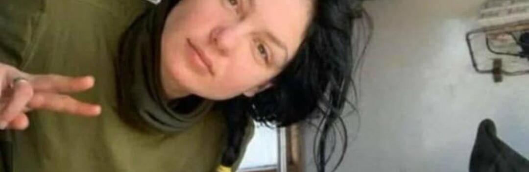 Під Бахмутом загинула військова: чоловік ніс її на руках до медиків кілька кілометрів