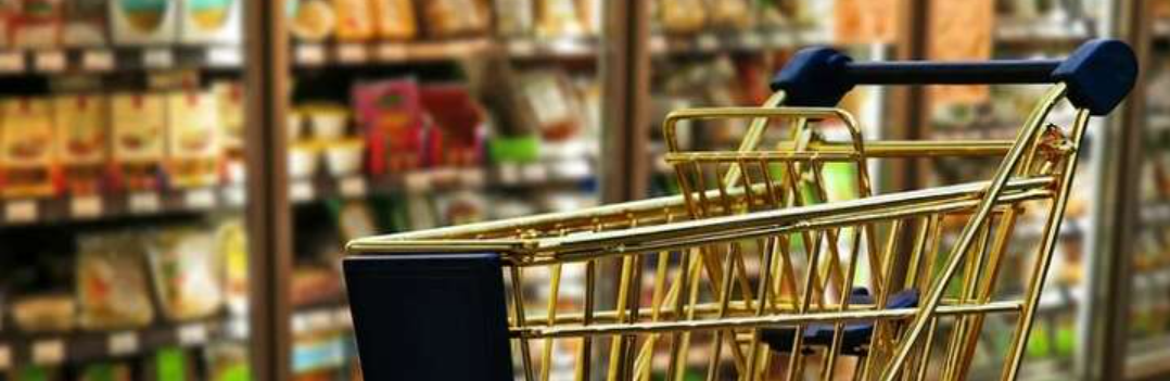 Буде не легко: українців готують до подорожчання продуктів восени