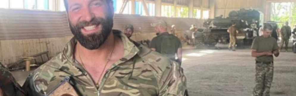 Телеведучий Даніель Салем показав, як його з побратимами зустрічали у Херсоні