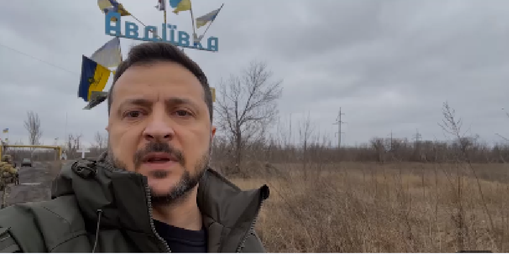 Одна з найгарячіших точок: Зеленський відвідав позиції 110-й ОМБр в Авдіївці