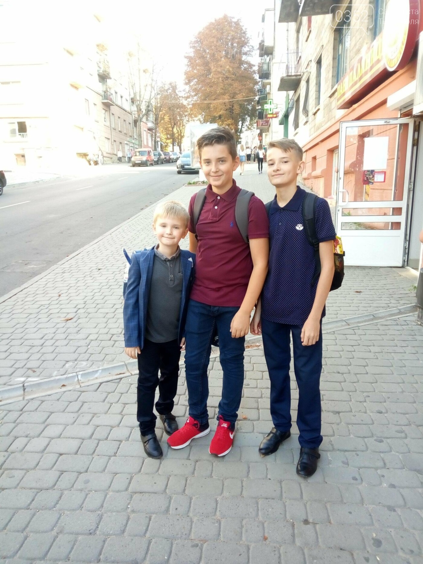 Максим, Денис та Володимир, 2, 8 і 7 класи Максим, Денис та Володимир, 2, 8 і 7 класи