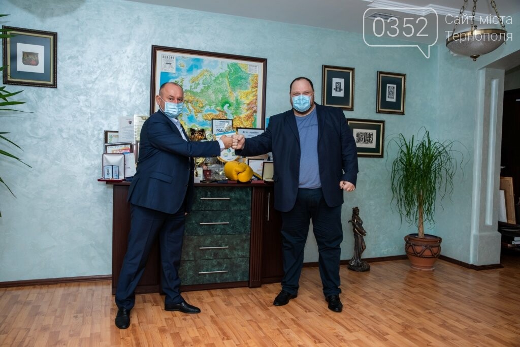 До класичного університету Тернополя завітав Руслан Стефанчук, фото-4 До класичного університету Тернополя завітав Руслан Стефанчук, фото-4