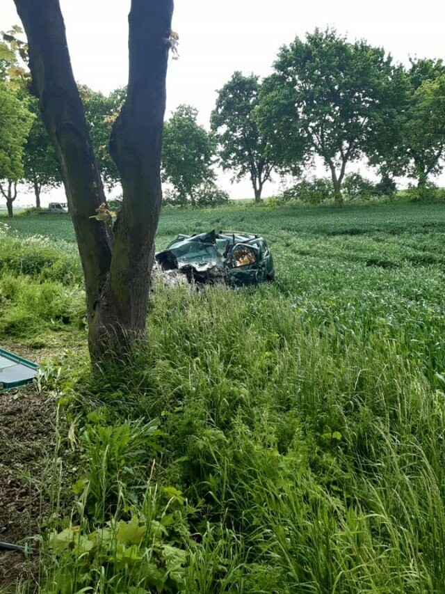 Мікроавтобус з українцями потрапив в смертельну ДТП в Поль..., фото-4 Мікроавтобус з українцями потрапив в смертельну ДТП в Польщі (ФОТО), фото-4