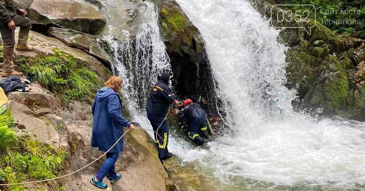 Кинулись у воду: з'явились подробиці загибелі учня під час екскурсії (ФОТО), фото-1