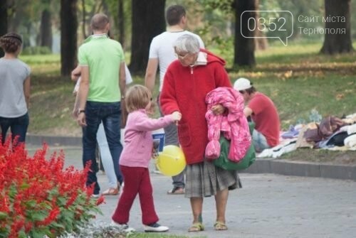 "Просить провести ДНК-експертизу": у суді оскаржують материнство найстаршої матері України