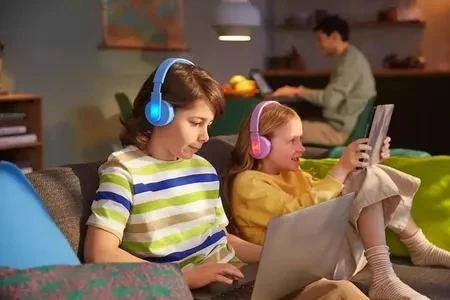 Наушники с микрофоном Philips TAK4206 Kids Blue (TAK4206BL) - Зображення 4