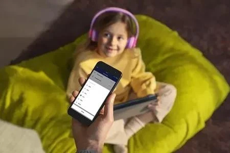 Наушники с микрофоном Philips TAK4206 Kids Pink (TAK4206PK/00) - Зображення 2