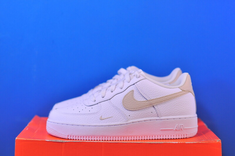 Кросівки Nike Air Force 1 MS White/Rattan IO7403-102