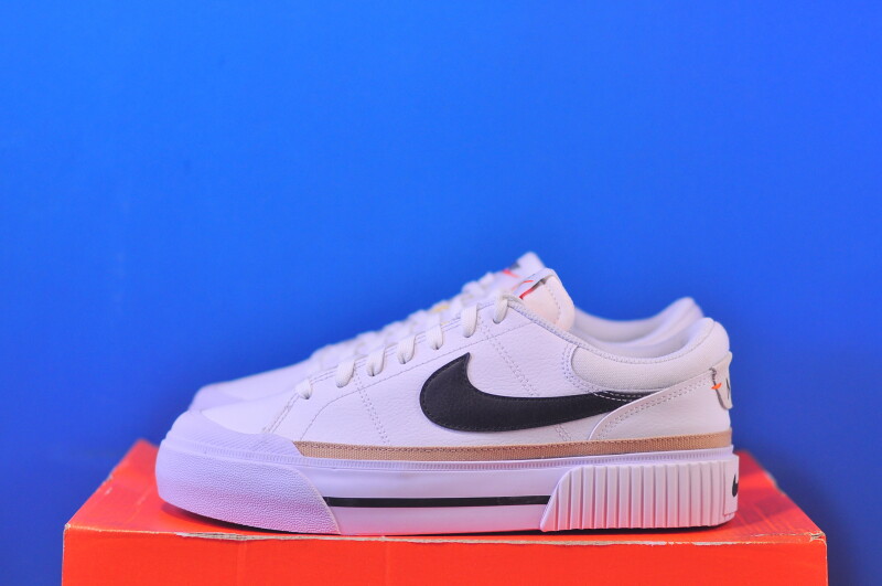 Кросівки Nike Court Legacy Lift DM7590-100