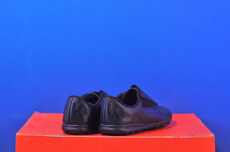 Сороканіжки Nike Mercurial Vapor 16 Club Tf Black FQ8291-002 - Зображення 2
