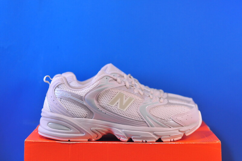 Кросівки New Balance 530 - Зображення 3