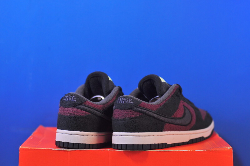 Кросівки Nike Dunk Low "Fleece" DQ7579-600 - Зображення 2