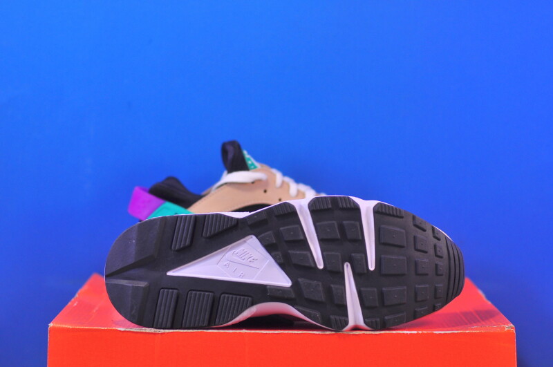 Кросівки Nike Air Huarache Premium White/Brown DV0486-100 - Зображення 4