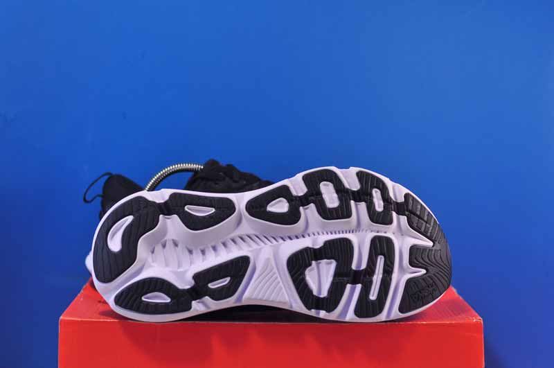 Кросівки Hoka One One Gaviota 5 1134235 BWHT, 42