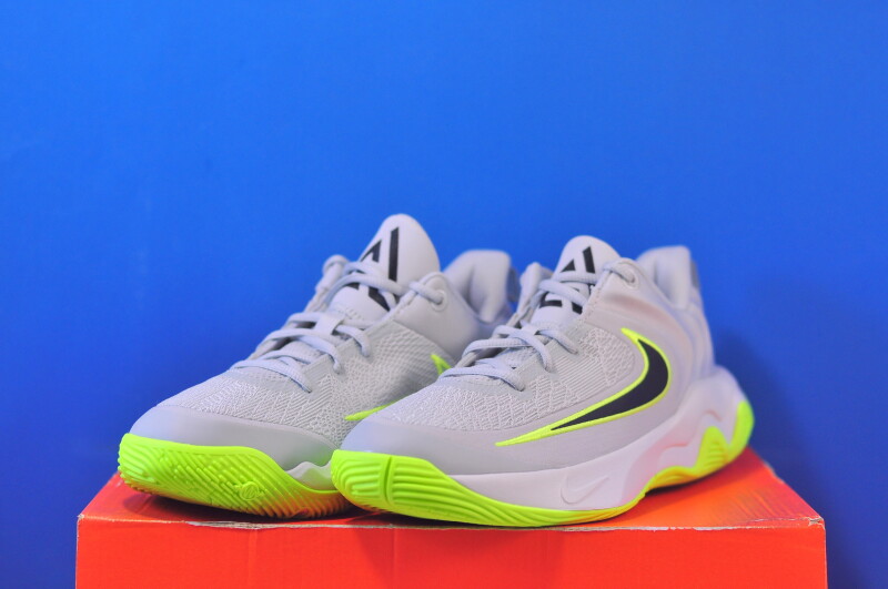 Кросівки Nike Giannis Immortality 4 IH7664-002 - Зображення 1