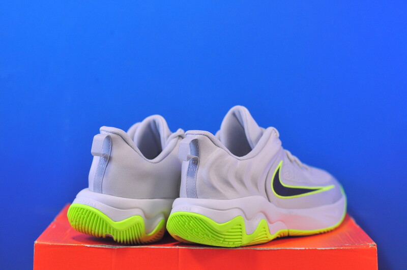 Кросівки Nike Giannis Immortality 4 IH7664-002 - Зображення 2