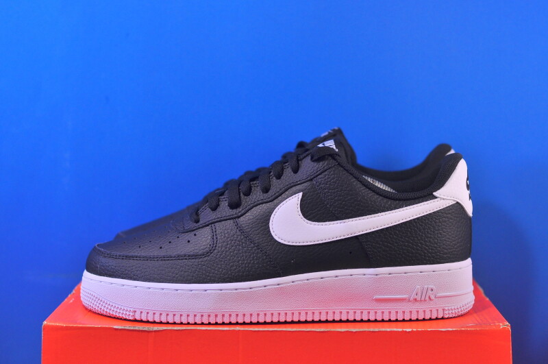 Кросівки Nike Air Force 1 '07 CT2302-002