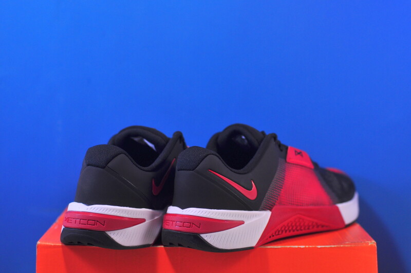 Кросівки Nike Metcon 10 Black/Red HJ1875-001 - Зображення 2