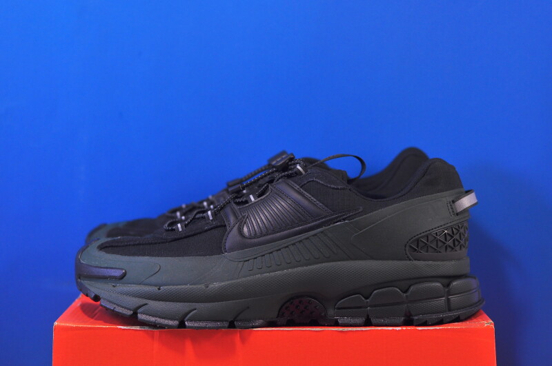 Кросівки Nike Zoom Vomero Roam 'Sequoia' FV2295-300