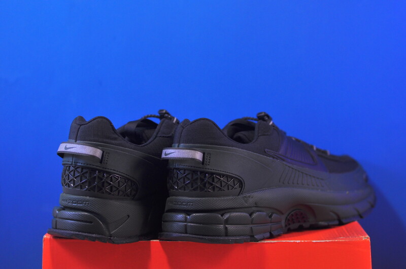 Кросівки Nike Zoom Vomero Roam 'Sequoia' FV2295-300 - Зображення 2