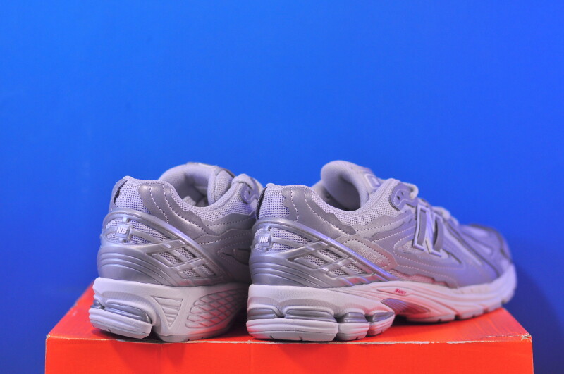 Кросівки New Balance 1906D M1906DH - Зображення 2