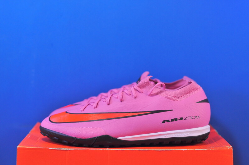 Сороканіжки Nike Air Zoom Mercurial Vapor 16 Pro TF FQ8687-600