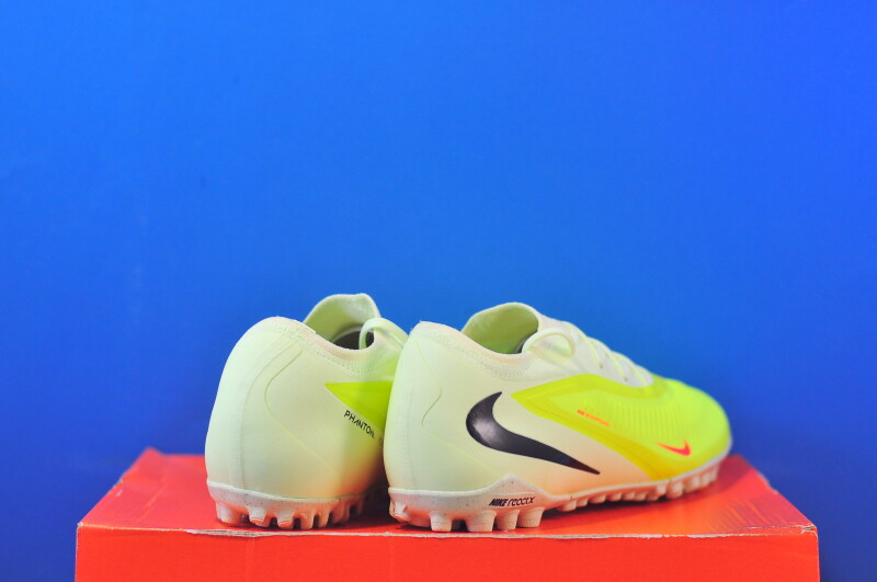 Сороканіжки Nike Reactx Phantom 6 Low TF Pro Green HJ4123-800 - Зображення 2