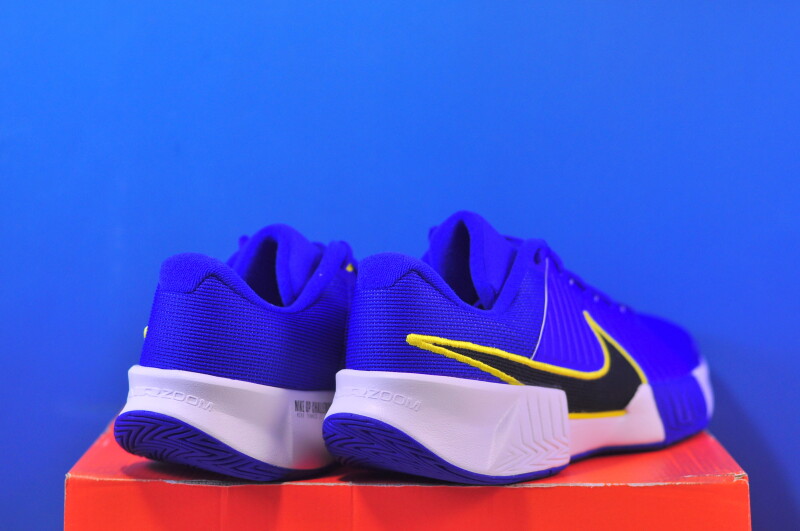 Тенісні кросівки Nike GP Challenge Pro HC FB3145-402 - Зображення 2