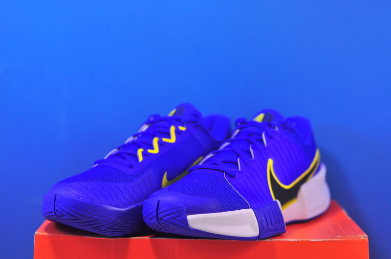 Тенісні кросівки Nike GP Challenge Pro HC FB3145-402 - Зображення 1