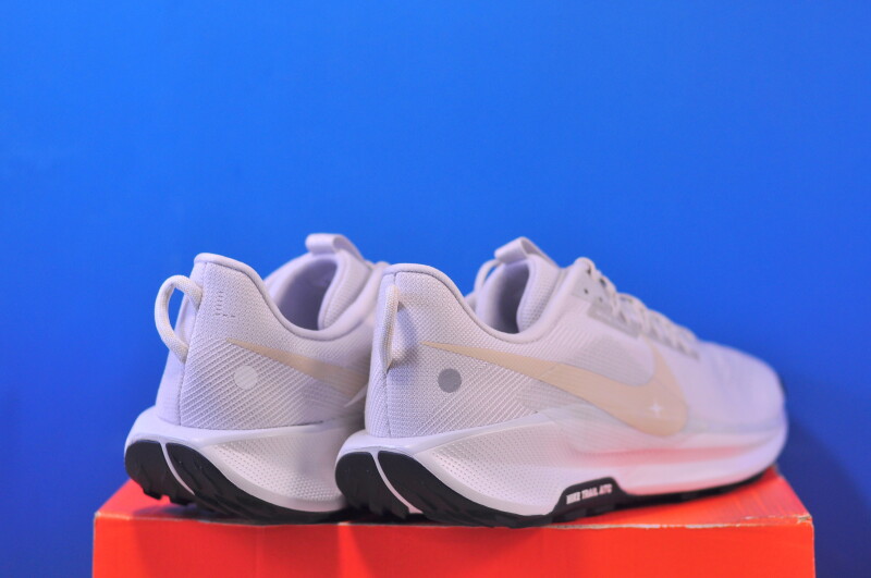 Кросівки Nike Pegasus Trail 5 DV3864-008 - Зображення 2