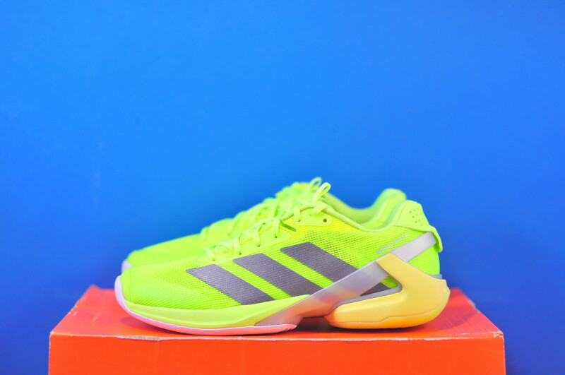 Кросівки Adidas Adizero Ubersonic 5 IH8107