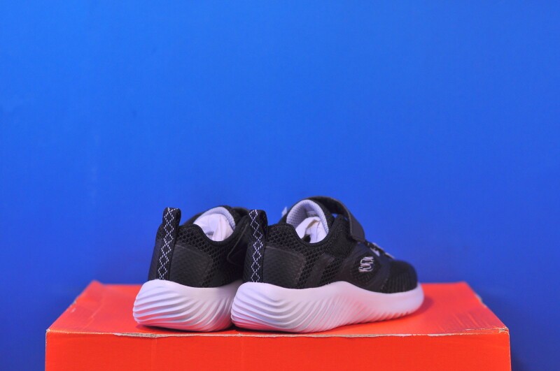 Кросівки Skechers Bounder 405233L/BKSL - Зображення 2