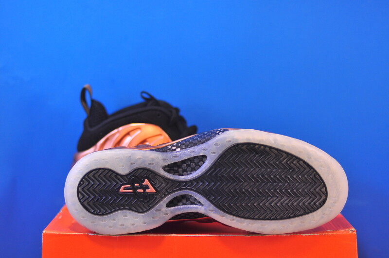 Кросівки Nike Air Foamposite One Metallic Copper FZ9902-001 - Зображення 4