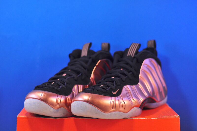 Кросівки Nike Air Foamposite One Metallic Copper FZ9902-001 - Зображення 1