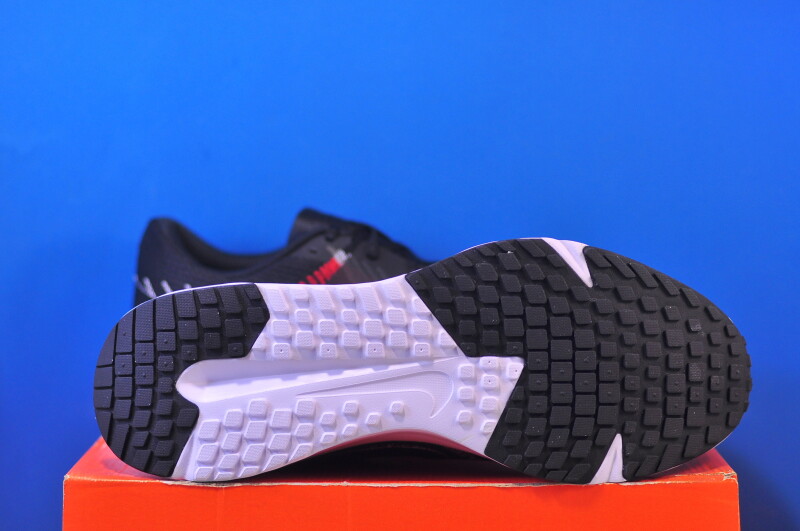 Кросівки Nike Run Defy Black HM9594-001 - Зображення 4