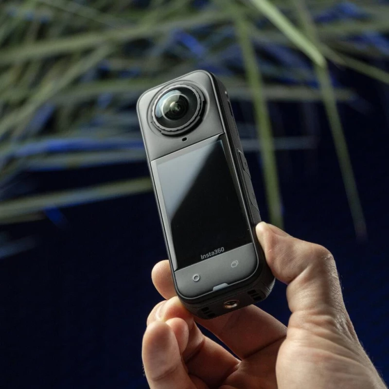 Insta360 X5 8K Standard Bundle (CINSAAHA_X501) - Зображення 4